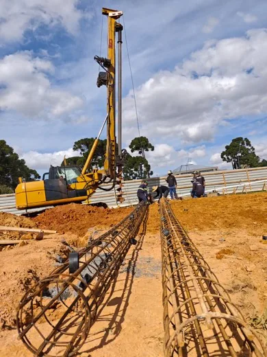 Obras Iron Fundações