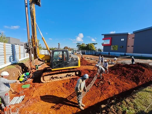 Obras Iron Fundações